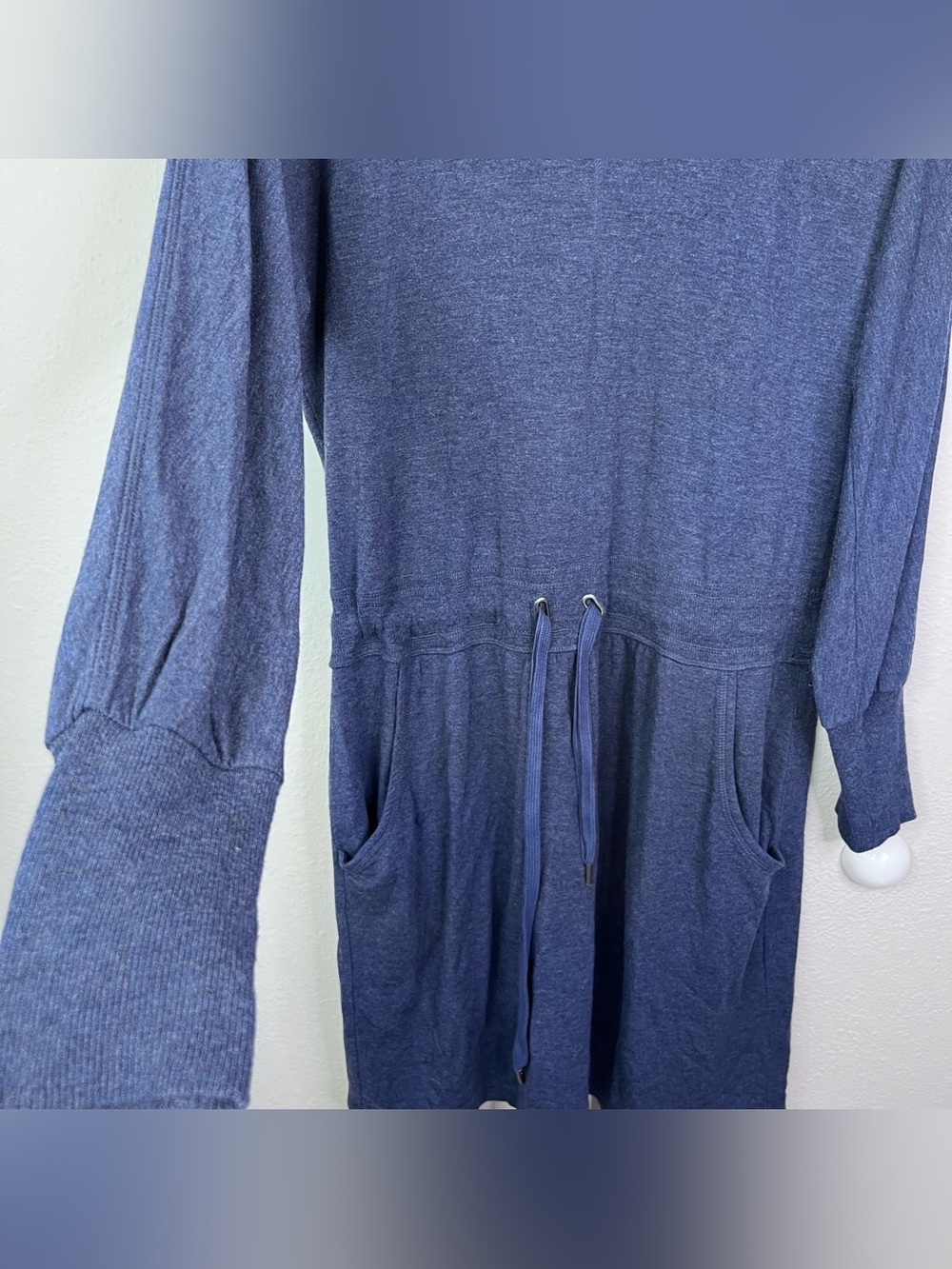 Athleta Blue V-neck Long Sleeve Dress Drawstring Waist Pockets Sz Large Sweater - Picture 3 of 11